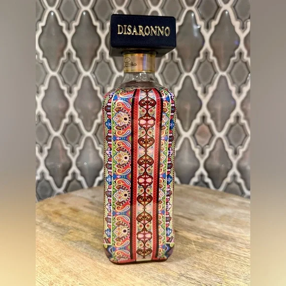 ETRO - Disaronno Wears Etro Limited Edition Gift Set. - Picture 6 of 17